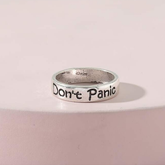 Jewelry - NEW‼️ 'Don't Panic' Ring
